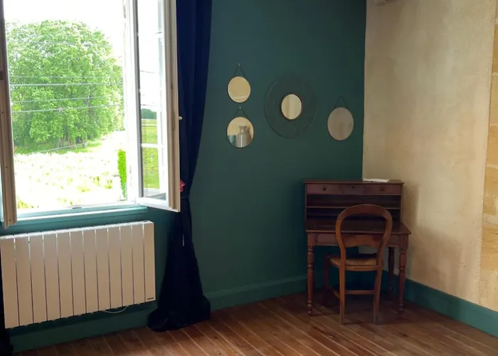 בית נופש Gite Du Chateau La Rose Des Vents